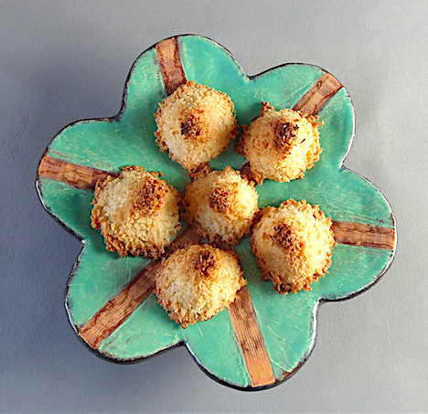 Lemon Coconut Haystacks Earthenware flower plate by Holly Walker